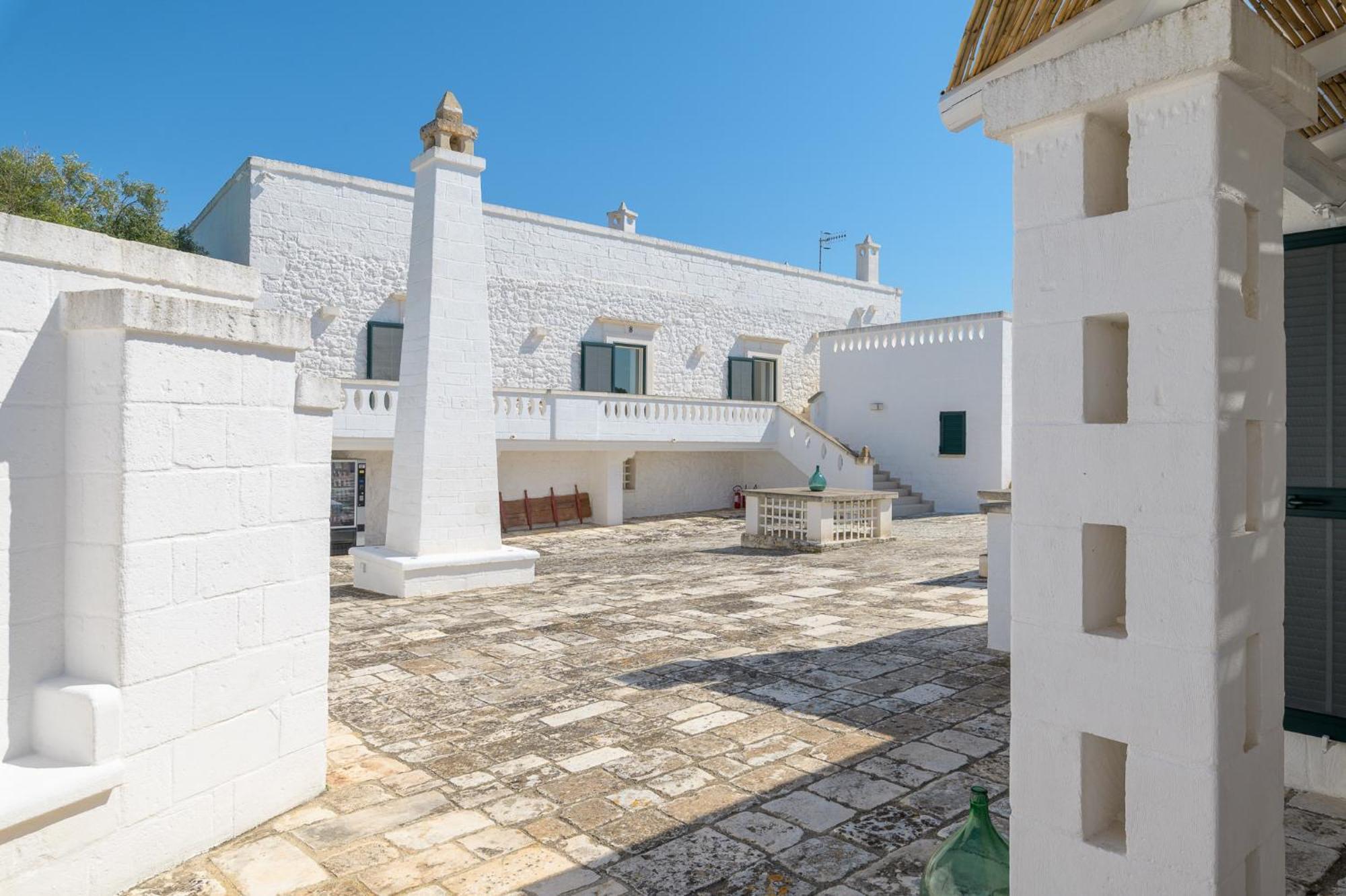 Masseria Abadia Uno Ostuni Kültér fotó