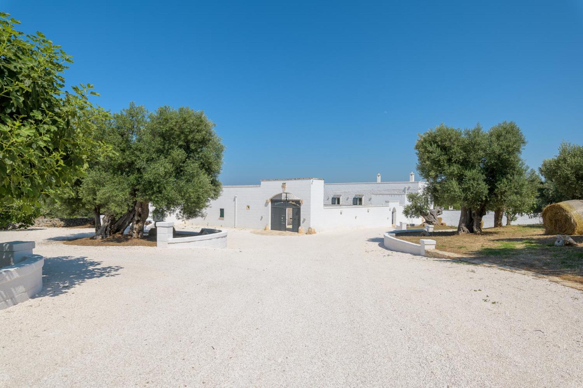 Masseria Abadia Uno Ostuni Kültér fotó